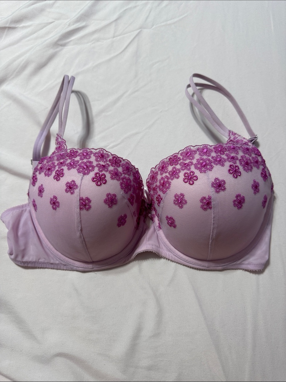 Victoria's Secret Lavender Bra with Fuchsia Floral Embroidery